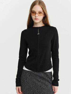 Slim-Fit Black Full-Zip Long Sleeve Blouse